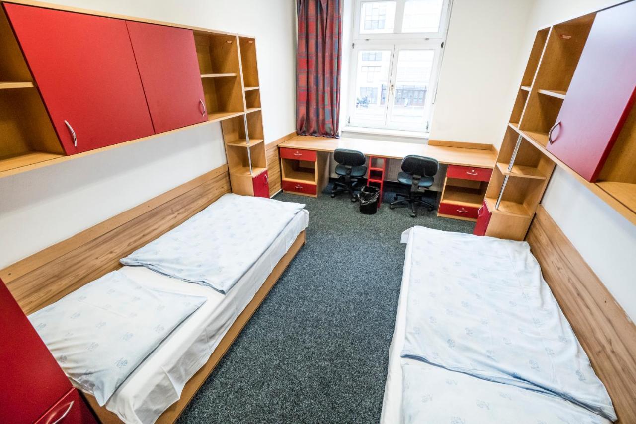 Hostel Masarykova Prague Extérieur photo