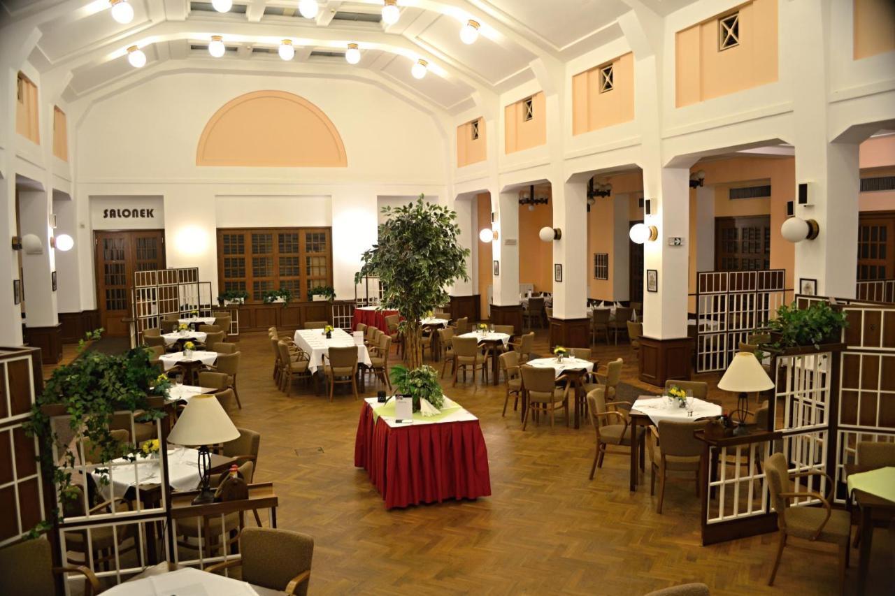 Hostel Masarykova Prague Extérieur photo